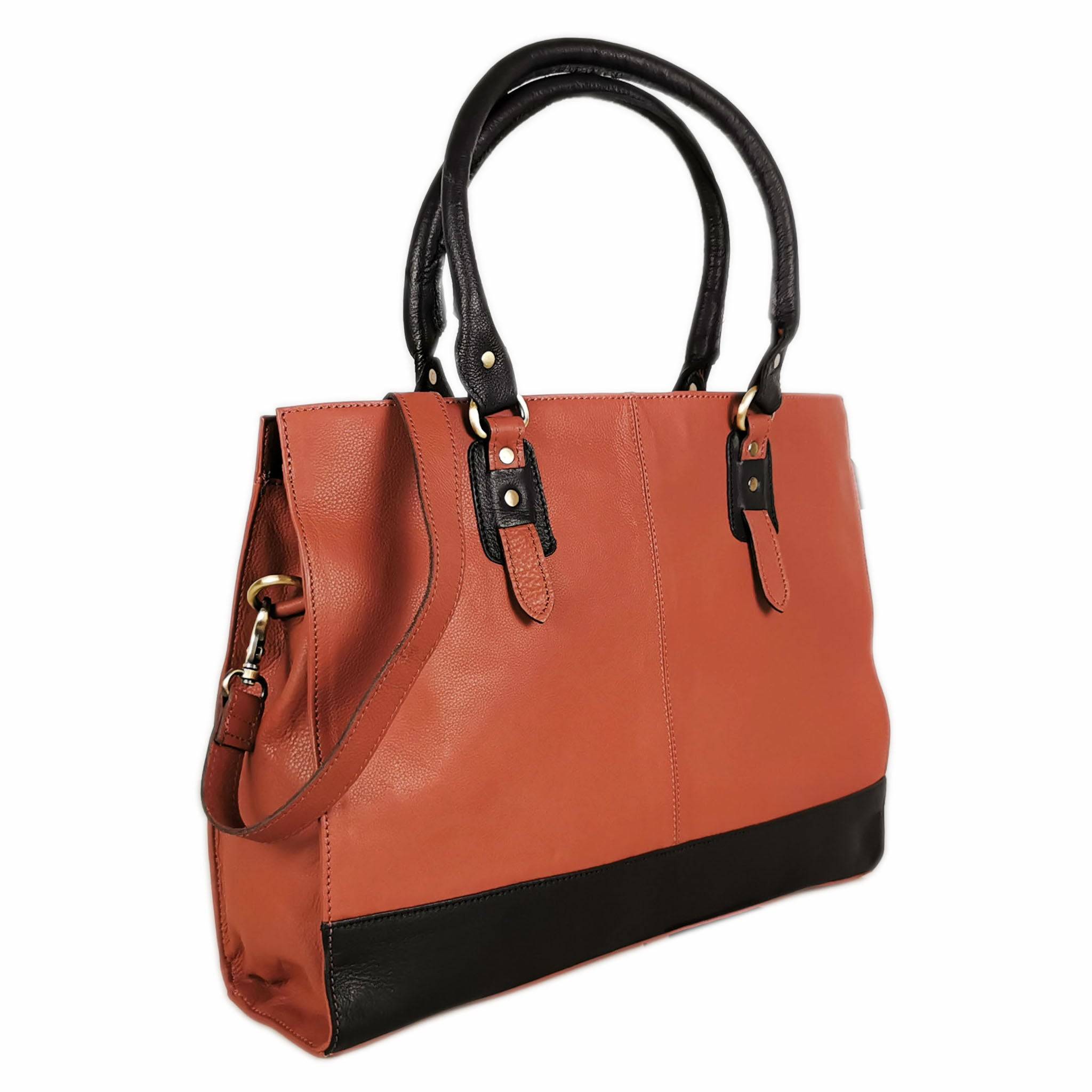 The Signature 17" Bag, Brown - One for All